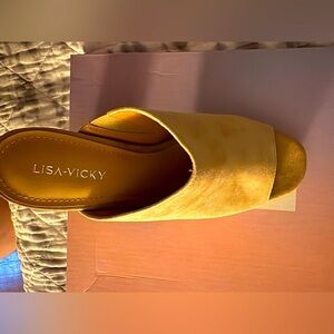 New w/ box Lisa Vicky Joy Tan Suede Open Toe Block Heel Platform Mules women 8M